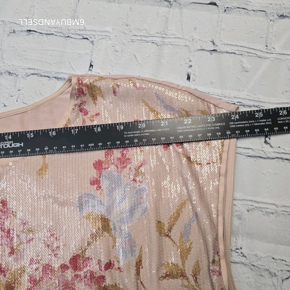 Vince Camuto Womens Sequin Floral Print Top Pink Short Sleeve Blouse Medium - Picture 15 of 16